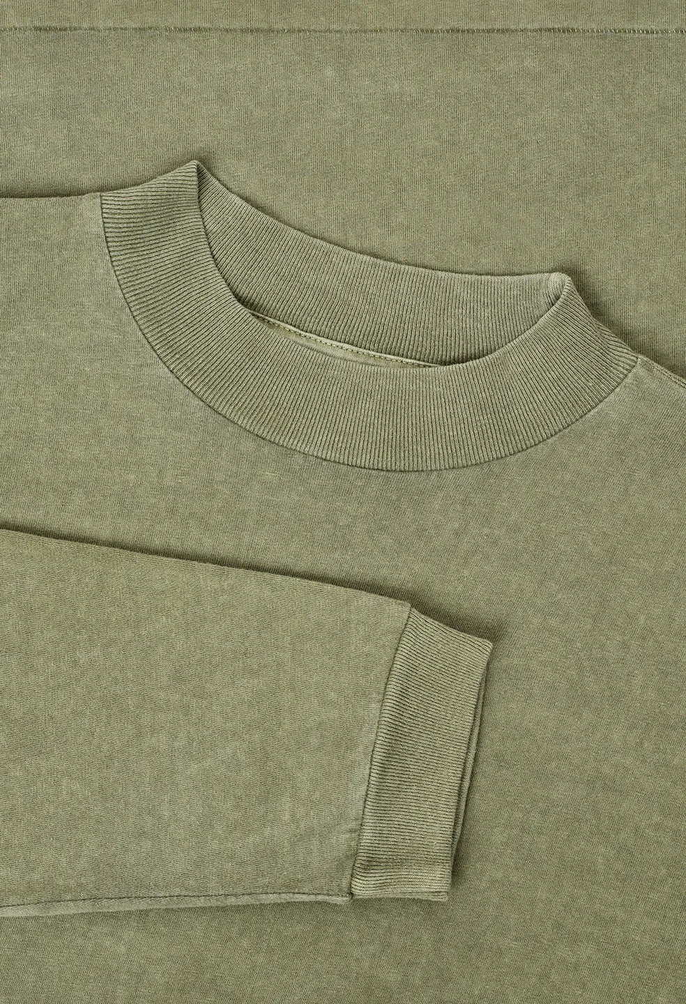 900 LS Mock Tee / Moss