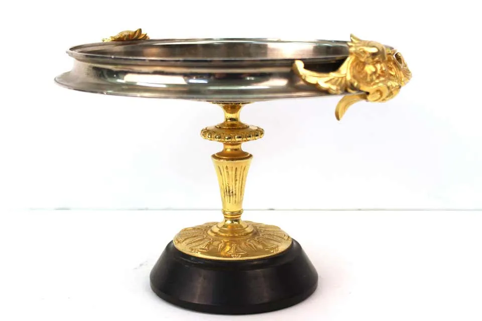 Continental Grand Tour Tazza with Neoclassical Medallion