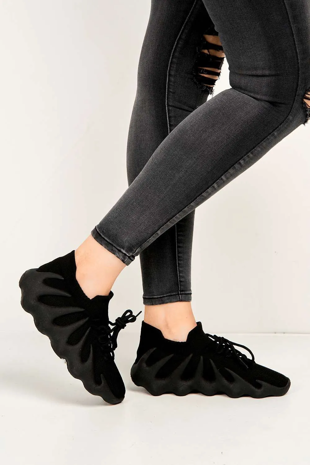 Desirae Structured Sole Lace-up Trainers in Black