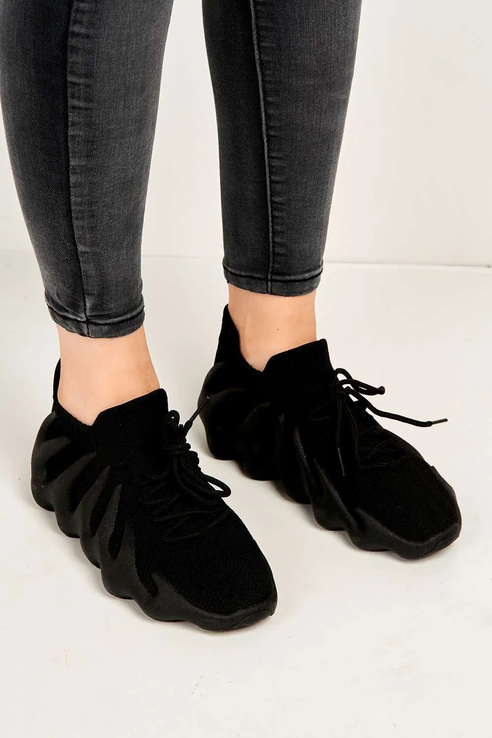 Desirae Structured Sole Lace-up Trainers in Black