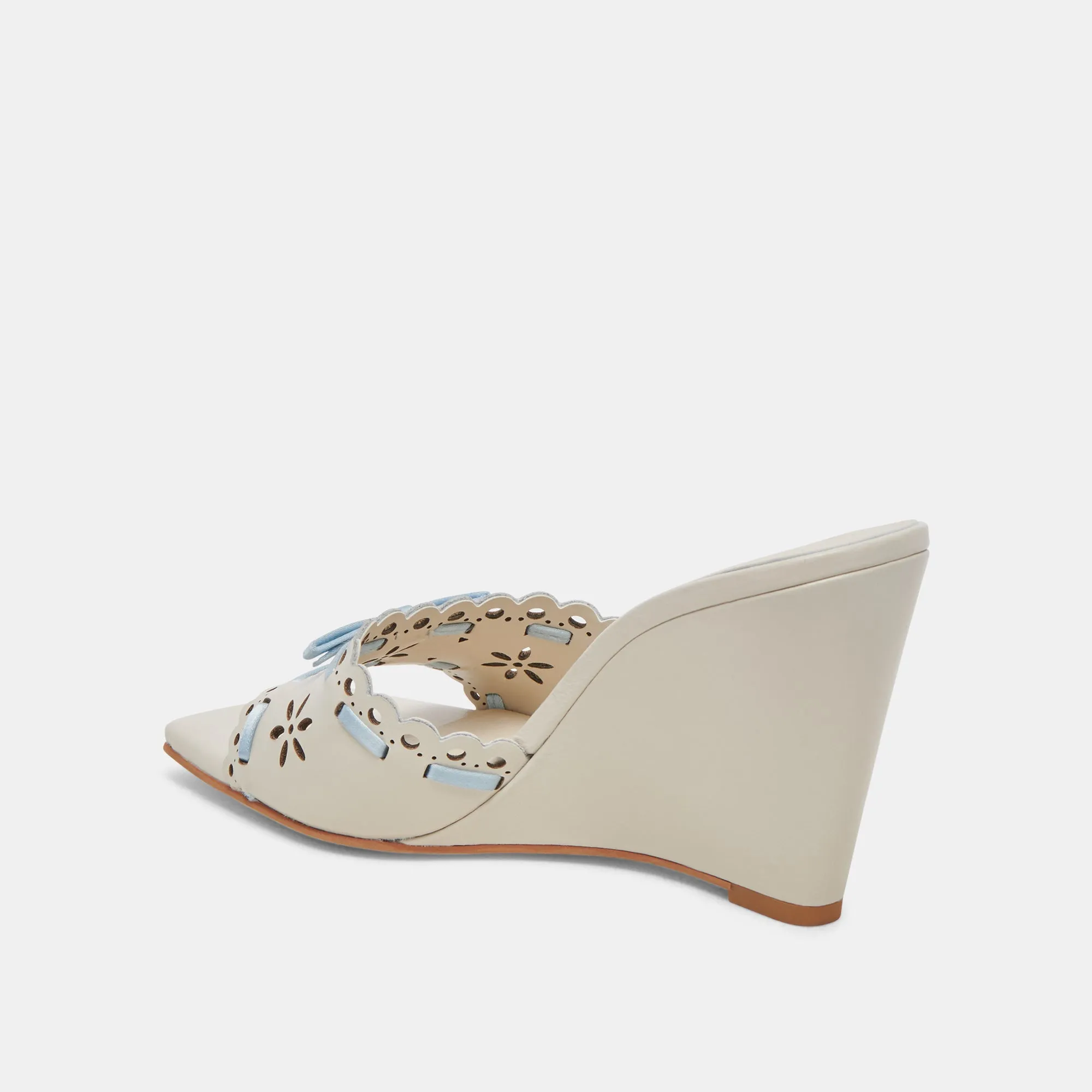 MADALE WEDGES IVORY PATENT LEATHER